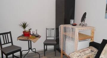 Фото номера Двухместный номер с 2 отдельными кроватями и душем Гостиница Hostel Muraveynik г. Таганрог 5