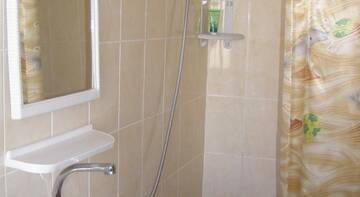 Фото номера Cемейный номер с отдельной ванной комнатой Гостиница Guest House Na Khalturina г. Таганрог 2