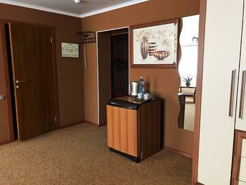 Фото номера Номер улучшенный бизнес Гостиница Южная Ночь г. Таганрог 4